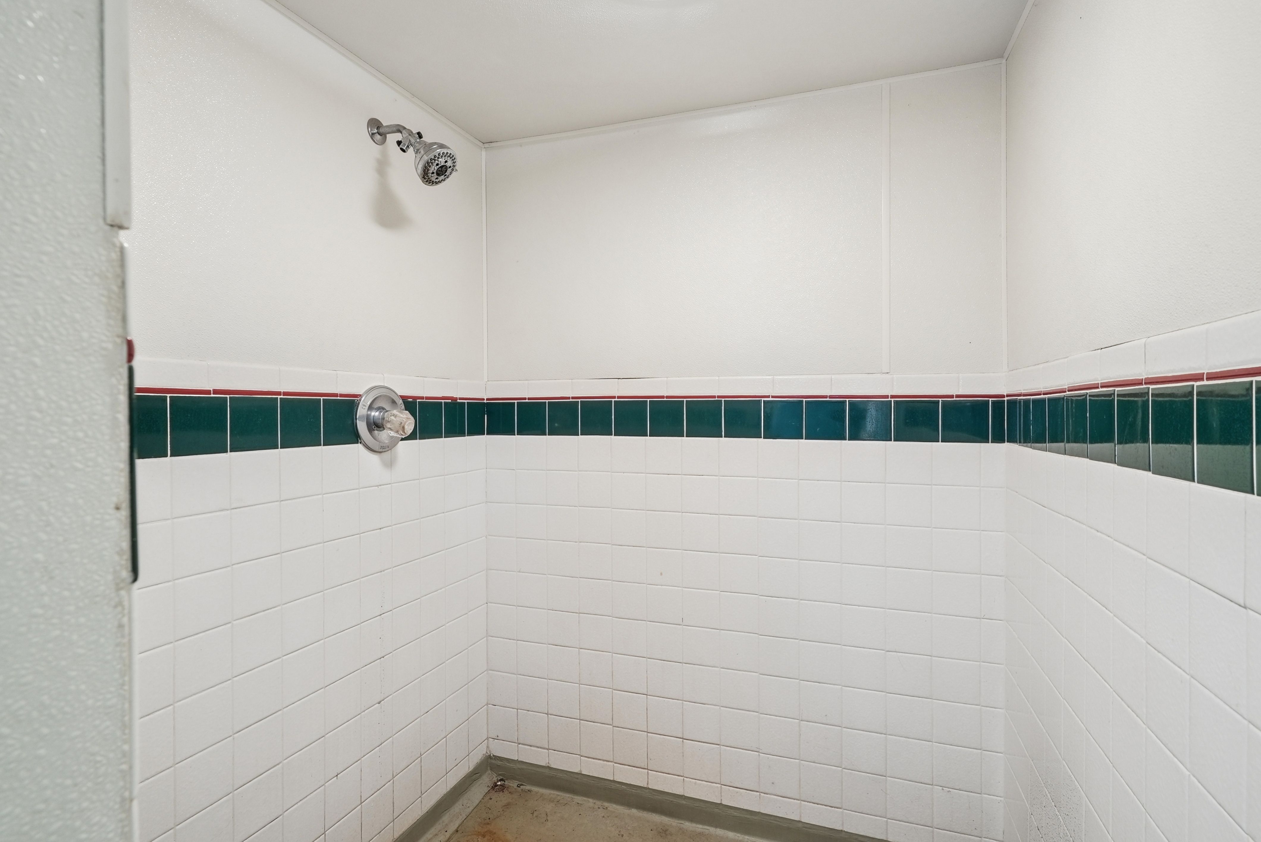 Listing Photo: 29-231 28481_Grand_Ave